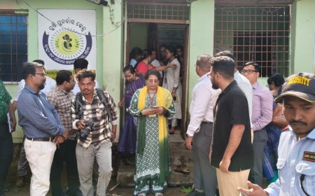 ମାଲକାନଗିରି ଜିଲ୍ଲା ଗସ୍ତ କଲେ ମହିଳା ଓ ଶିଶୁ ବିକାଶ ସଚିବ ଡଃ ମୃଣାଳିନୀ ଦର୍ଶାଲ; ପୁଷ୍ଟିହୀନତା ଦୂରୀକରଣ ଉପରେ ଗୁରୁତ୍ୱ*