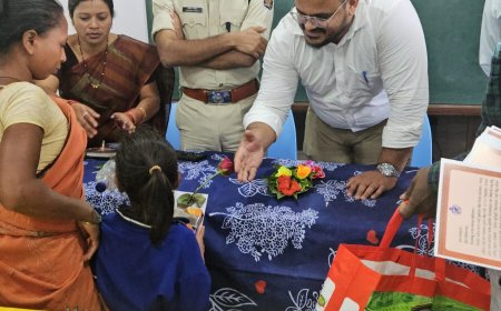 ମାଲକାନଗିରିରେ ଶିକ୍ଷାର ନୂତନ ଅଧ୍ୟାୟ* ଜିଲ୍ଲାପାଳ ଓ ବରିଷ୍ଠ ଅଧିକାରୀଙ୍କ ଦ୍ୱାରା ପ୍ରବେଶ ଉତ୍ସବ ଓ ଖଡ଼ିଛୁଆଁ ନିମନ୍ତ୍ରଣ ପତ୍ର ବଣ୍ଟନ*