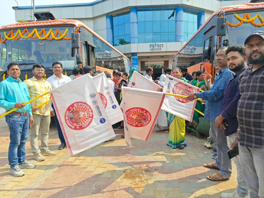 ମାଲକାନଗିରିରୁ ପୁରୀ ଅଭିମୁଖେ ବାହାରିଲେ ୭୪ ତୀର୍ଥଯାତ୍ରୀ: 'ଶ୍ରୀ ଜଗନ୍ନାଥ ଦର୍ଶନ' ଯୋଜନାର ଶୁଭାରମ୍ଭ*