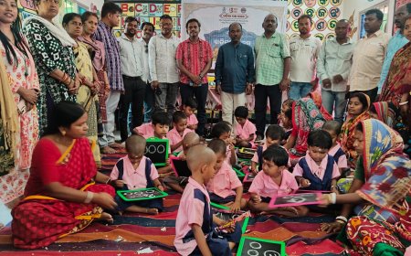 କୋଇମେଟଲା ଅଙ୍ଗନବାଡି କେନ୍ଦ୍ରରେ ଖଡିଛୁଆଁ  କାର୍ଯ୍ୟକ୍ରମ ଅନୁଷ୍ଠିତ