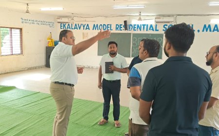 ମାଲକାନଗିରିରେ ଶିକ୍ଷାର ବିକାଶ ପାଇଁ ଜିଲ୍ଲାପାଳଙ୍କ ମାଷ୍ଟର ପ୍ଲାନ୍*  *ଏକଲବ୍ୟ ବିଦ୍ୟାଳୟ ପରିଦର୍ଶନ ସହ ଭିତ୍ତିଭୂମିର ସମୀକ୍ଷା