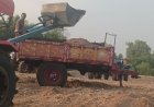 Illegal sand mafia rules, natural resources are being looted by tearing up the riverbed, departmental officers are silent