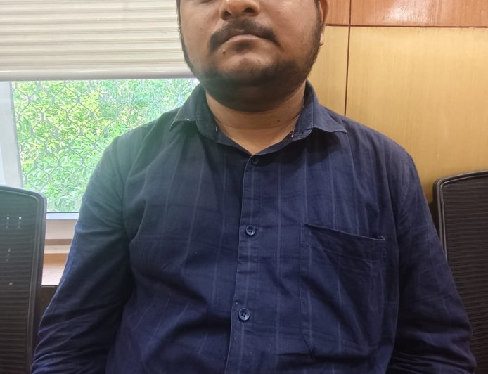 ୧.୦୮ କୋଟି ଟଙ୍କାରୁ ଅଧିକ ସରକାରୀ ପାଣ୍ଠି ଆତ୍ମସାତ ପାଇଁ କୋରାପୁଟ କେନ୍ଦ୍ରୀୟ ସମବାୟ ବ୍ୟାଙ୍କ, ମାଲକାନଗିରିର ବ୍ୟାଙ୍କରଙ୍କୁ ଓଡିଶା ଭିଜିଲାନ୍ସ ଦ୍ୱାରା ଗିରଫ କରାଯାଇଛି*।
