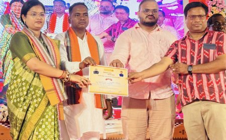 ମାଲକାନଗିରିରେ ବିକାଶର ଧାରା ଓଡ଼ିଶା ସାରା କାର୍ଯ୍ୟକ୍ରମର ଦୁଇ ବର୍ଷ ପୂର୍ତ୍ତି ଅବସରରେ ଜିଲ୍ଲା ସ୍ତରୀୟ ସମ୍ମିଳନୀ ଅନୁଷ୍ଠିତ*