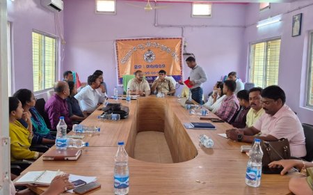 ମାଲାଭରମରେ ଜିଲ୍ଲାପାଳ ଓ ଏସପିଙ୍କ ଯୁଗ୍ମ ଅଭିଯୋଗ ଶୁଣାଣି ଶିବିର: ୩୦ଟି ମାମଲାର ହେଲା ବିଚାର*