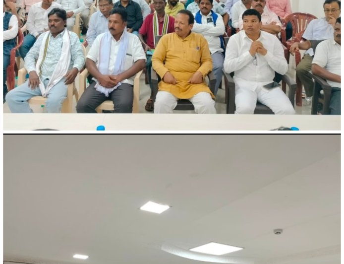 ମାଲକାନଗିରି ଜିଲ୍ଲାପାଳଙ୍କ କାର୍ଯ୍ୟାଳୟରେ ଶାନ୍ତି କମିଟି ବୈଠକ: ଆଇନ ଶୃଙ୍ଖଳା ରକ୍ଷା, ସାମାଜିକ ସଂହତି ଓ ଜମି ବିବାଦର ସମାଧାନ ପାଇଁ ମିଳିତ ଆହ୍ୱାନ*
