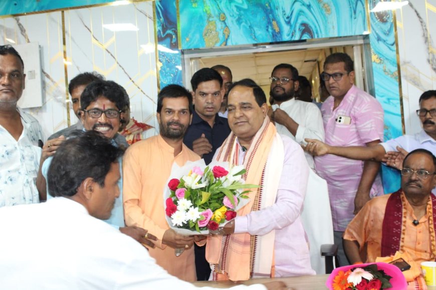 ସରକାରଙ୍କ ଜନକଲ୍ୟାଣକାରୀ ଯୋଜନା ଲୋକଙ୍କ ପାଖରେ ପହଞ୍ଚାଇବେ ଲଭାର୍ଥି* : *ଧନ୍ୟବାଦ ମୁଖ୍ୟମନ୍ତ୍ରୀ’ କାର୍ଯ୍ୟକ୍ରମର ରାଜ୍ୟ ସଂଯୋଜକ ଦାୟିତ୍ୱ ନେଲେ ମହେଶ୍ୱର ସାହୁ*