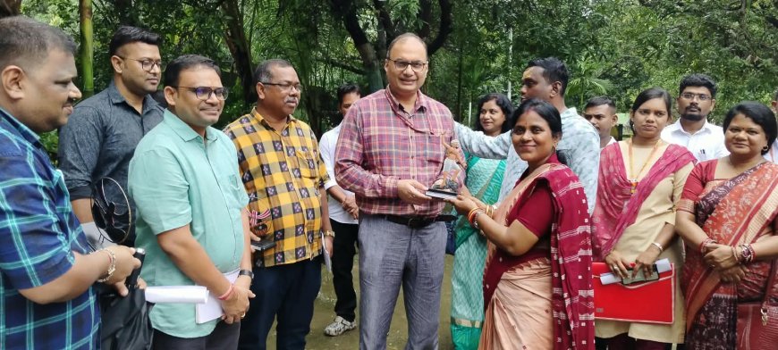ପିଏମ୍ ଶ୍ରୀ କେନ୍ଦ୍ରୀୟ ପ୍ରଭାରୀ ରାଜୀବ ଶର୍ମାଙ୍କ ମାଲକାନଗିରି ଗସ୍ତ: ଶିକ୍ଷା କ୍ଷେତ୍ରରେ ପରିବର୍ତ୍ତନ ଓ ଭିତ୍ତିଭୂମିର