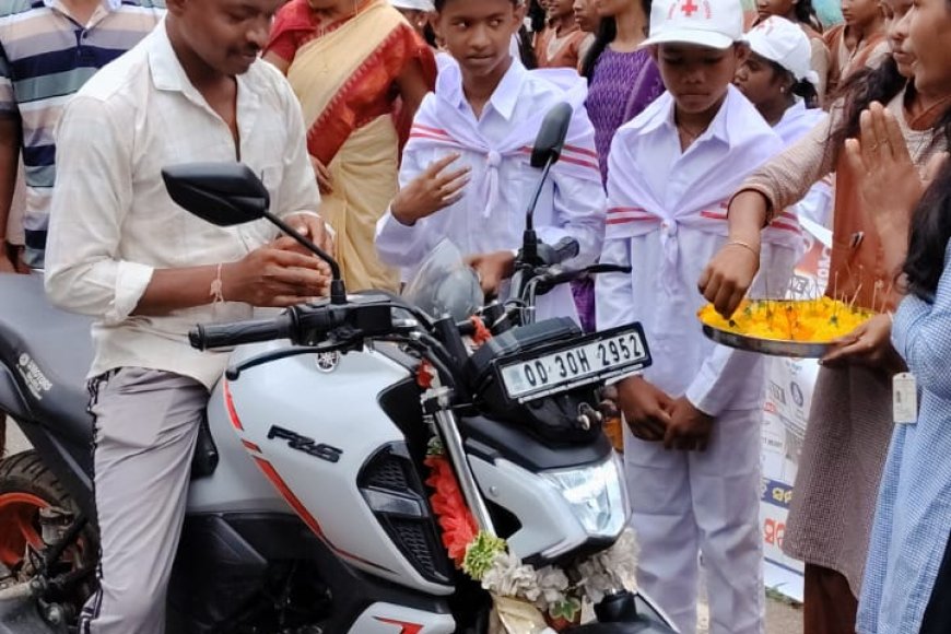 ମାଲକାନଗିରି: ବାପୁଜୀ ସରକାରୀ ଉଚ୍ଚ ମାଧ୍ୟମିକ ବିଦ୍ୟାଳୟ ଅନ୍‌ଲାପଦର ପକ୍ଷରୁ ସଡ଼କ ସୁରକ୍ଷା ସଚେତନତା କାର୍ଯ୍ୟକ୍ରମ ଅନୁଷ୍ଠିତ